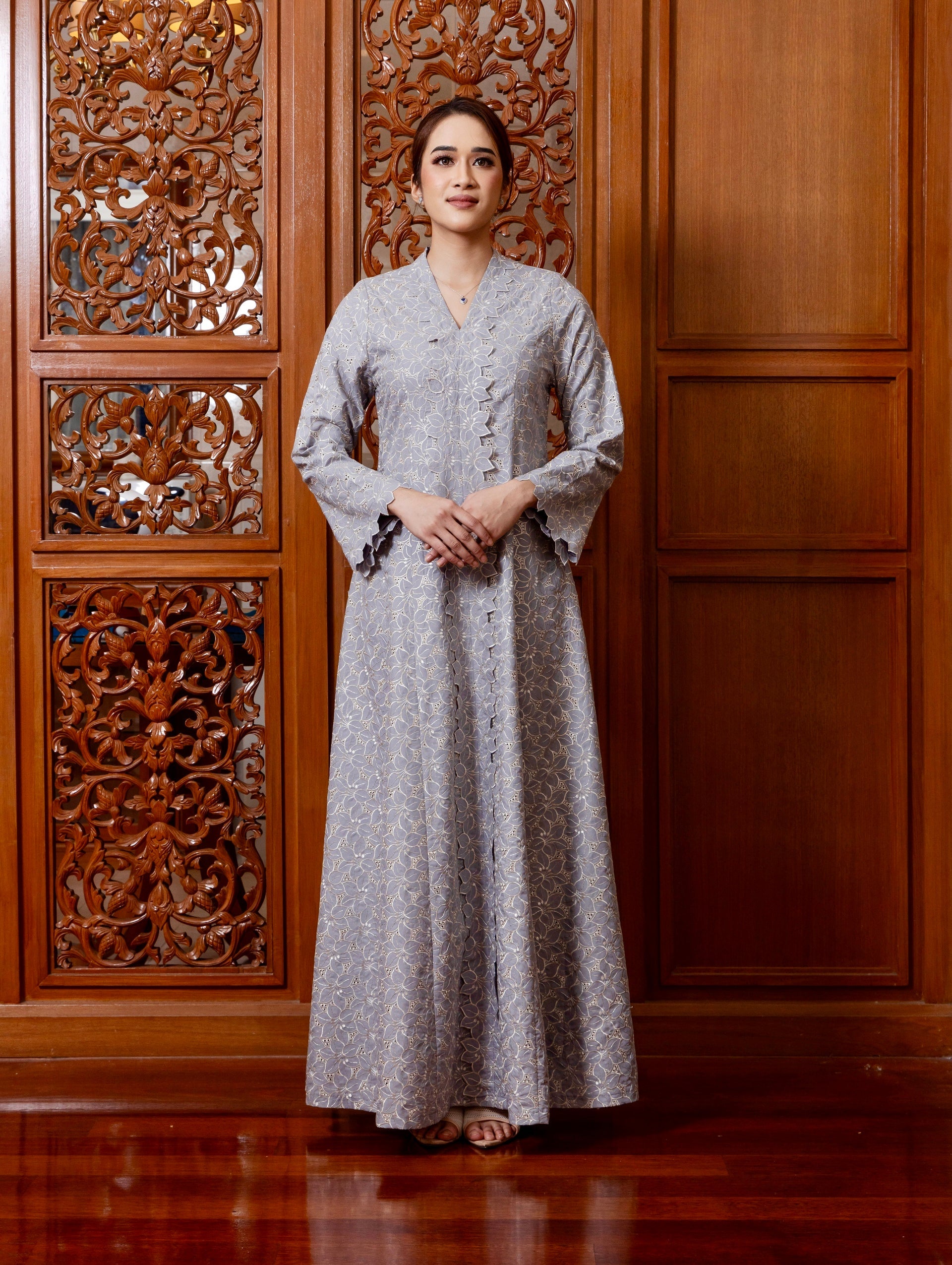 {LIMITED EDITION} Arabella Jubah Kebarung Classic - Ash Grey EMANUEL FEMME