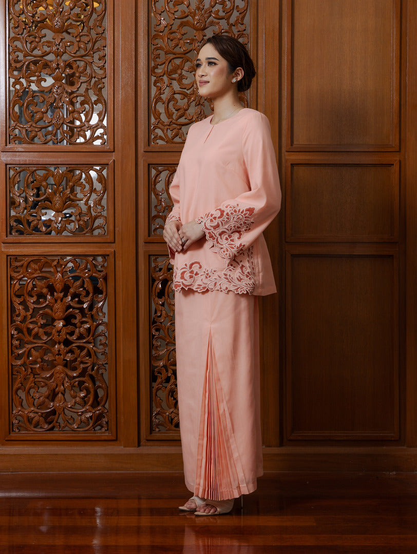 Intan Cotton Embroidery Kurung Kedah - Peach Fuzz EMANUEL FEMME
