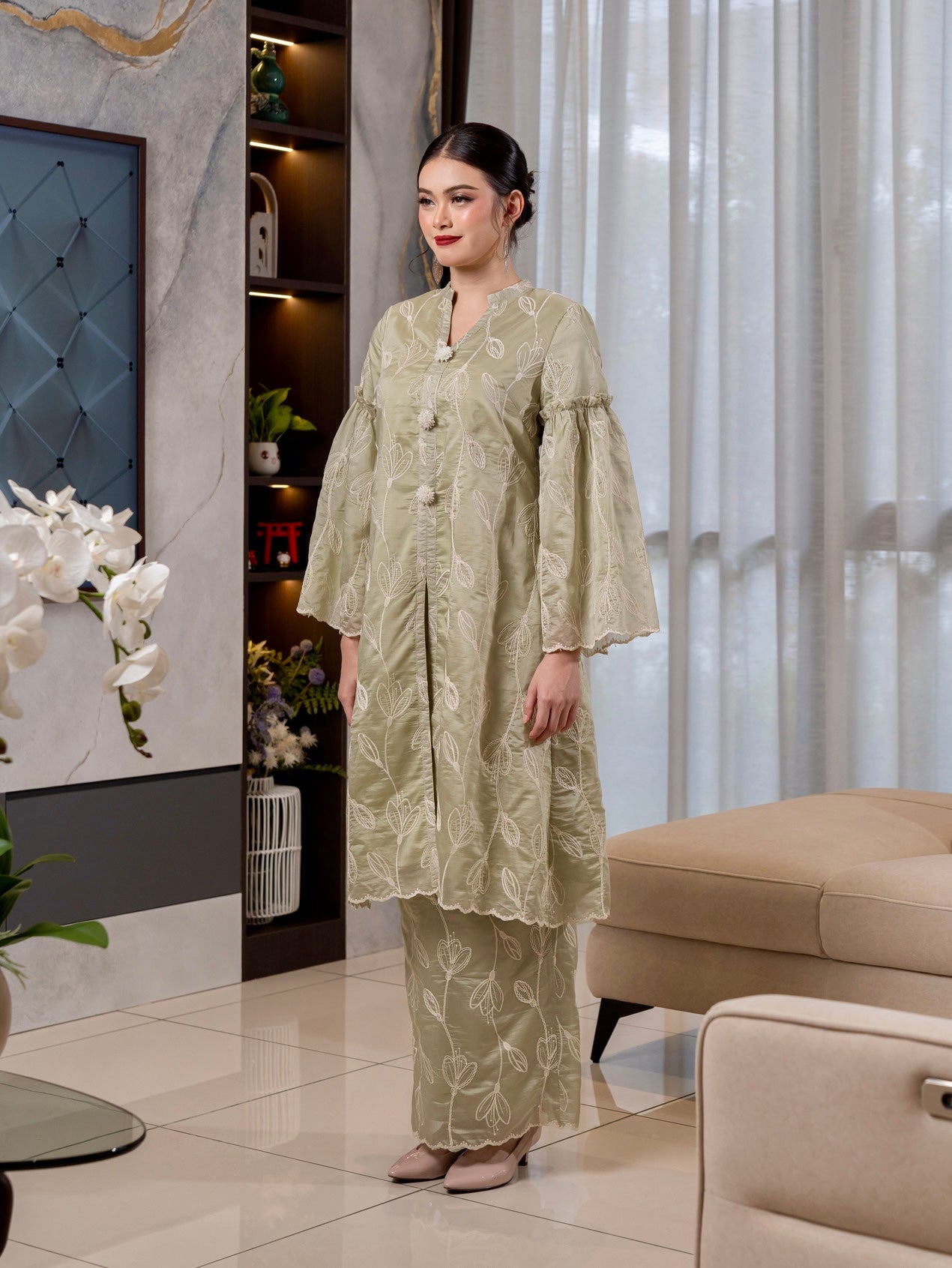 Tulip Long Kebaya Modern - Mint Green EMANUEL FEMME