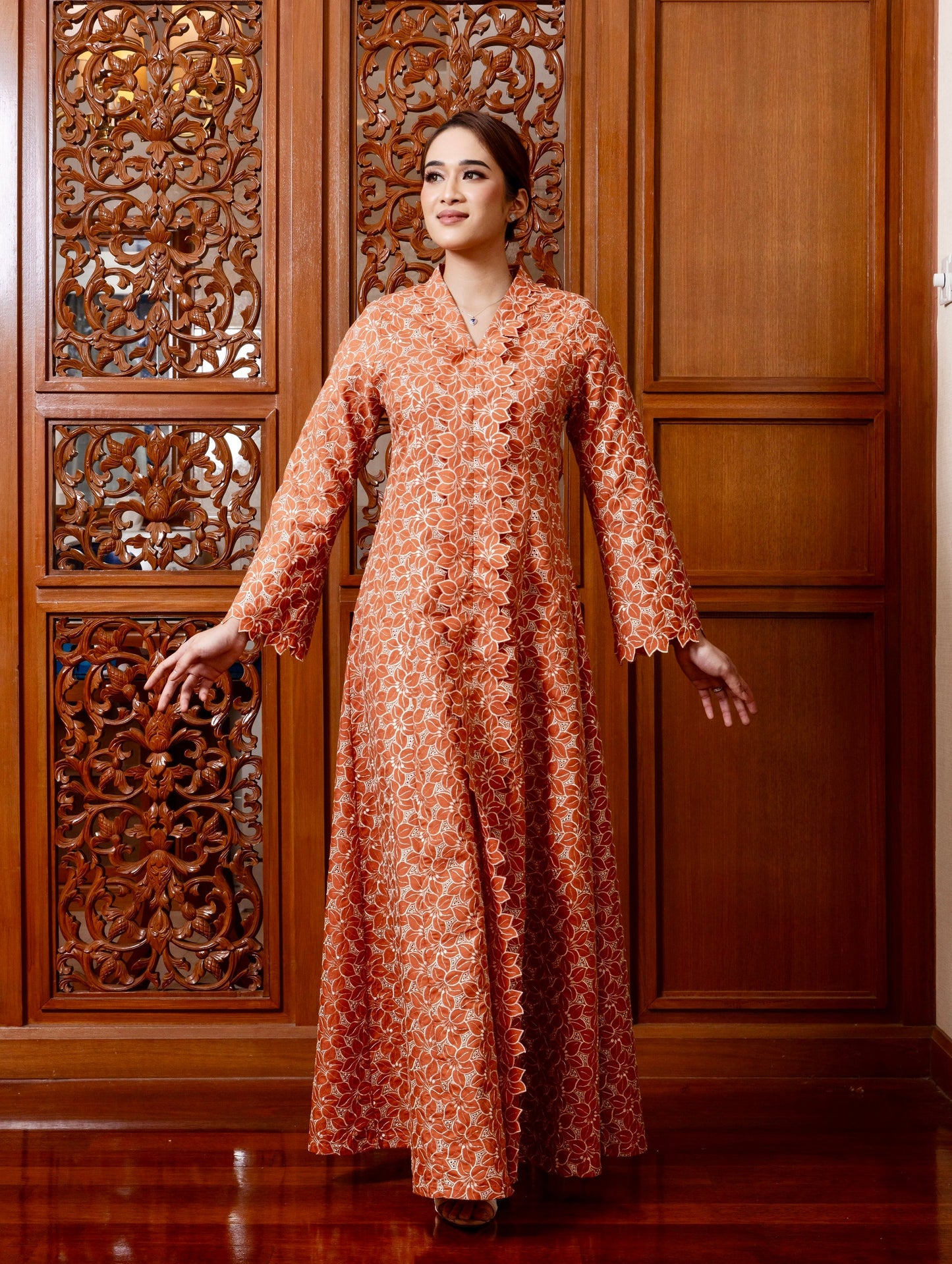 {LIMITED EDITION} Arabella Jubah Kebarung Classic - Burt Orange EMANUEL FEMME