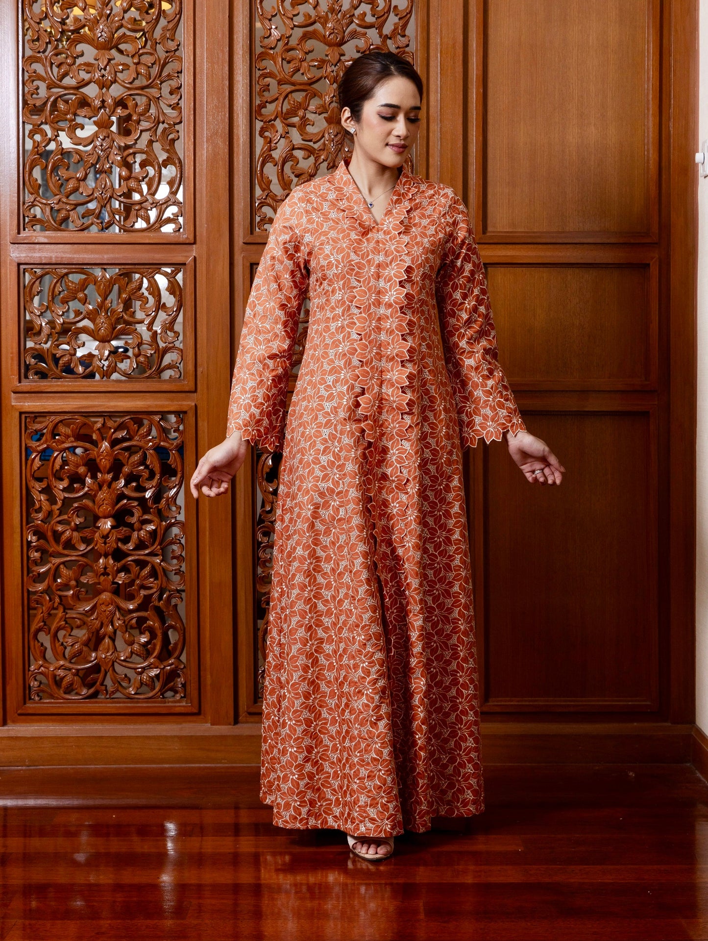 {LIMITED EDITION} Arabella Jubah Kebarung Classic - Burt Orange EMANUEL FEMME
