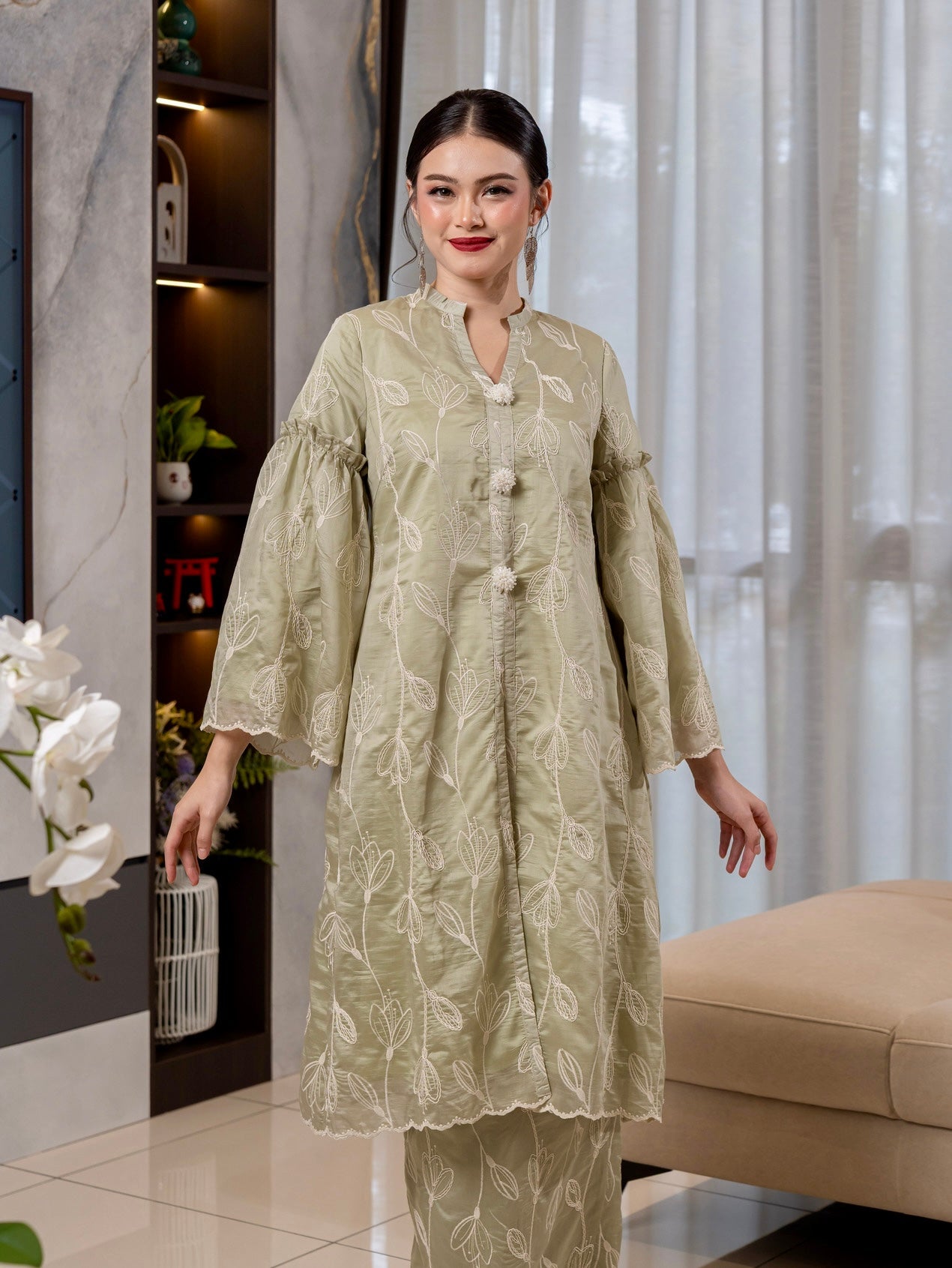 Tulip Long Kebaya Modern - Mint Green EMANUEL FEMME