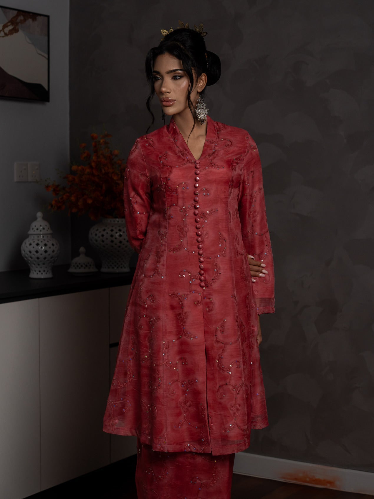Emanuel Kebarung Seri Dahlia - Ruby Blossom EMANUEL FEMME