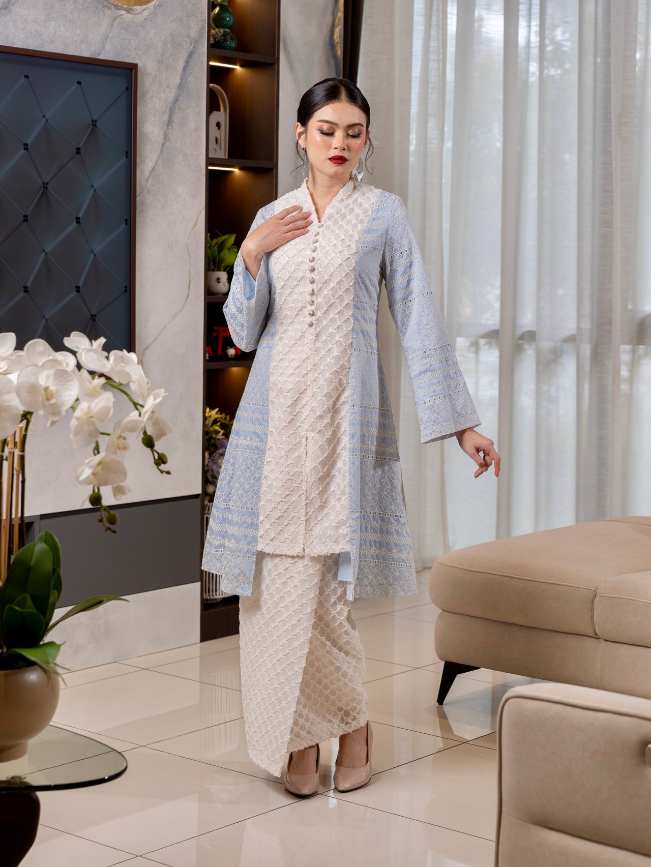 Kebarung Seri Elara - Soft Blue EMANUEL FEMME