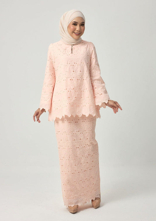 Jarrel Kurung Kedah - Peach Pink EMANUEL FEMME