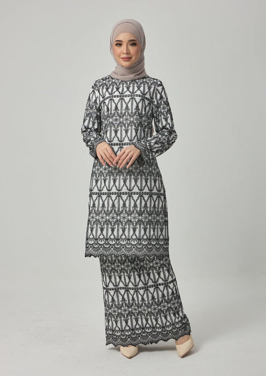 Levin Kurung Modern - Black EMANUEL FEMME