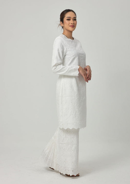 Levin Kurung Modern - White EMANUEL FEMME