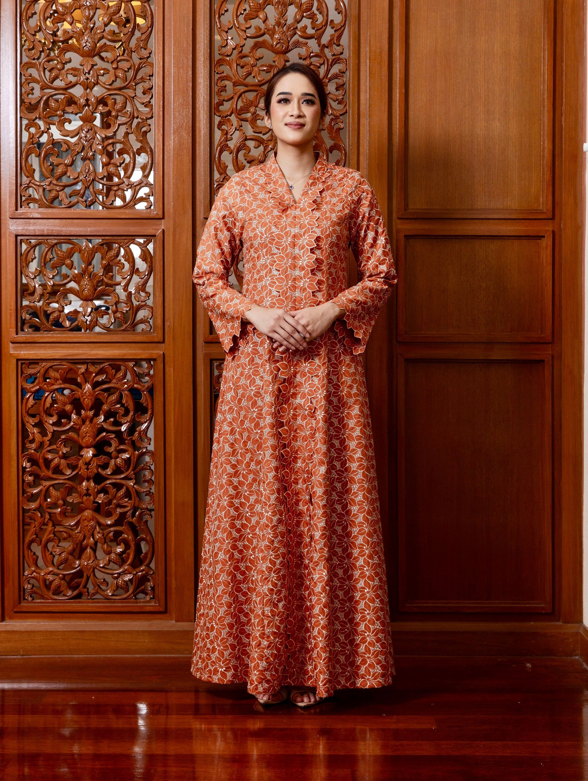 {LIMITED EDITION} Arabella Jubah Kebarung Classic - Burt Orange EMANUEL FEMME