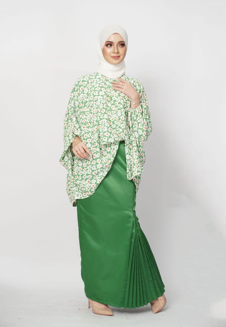 Daisy Billowy Bell Sleeves Kurung - Green emanuelfemme