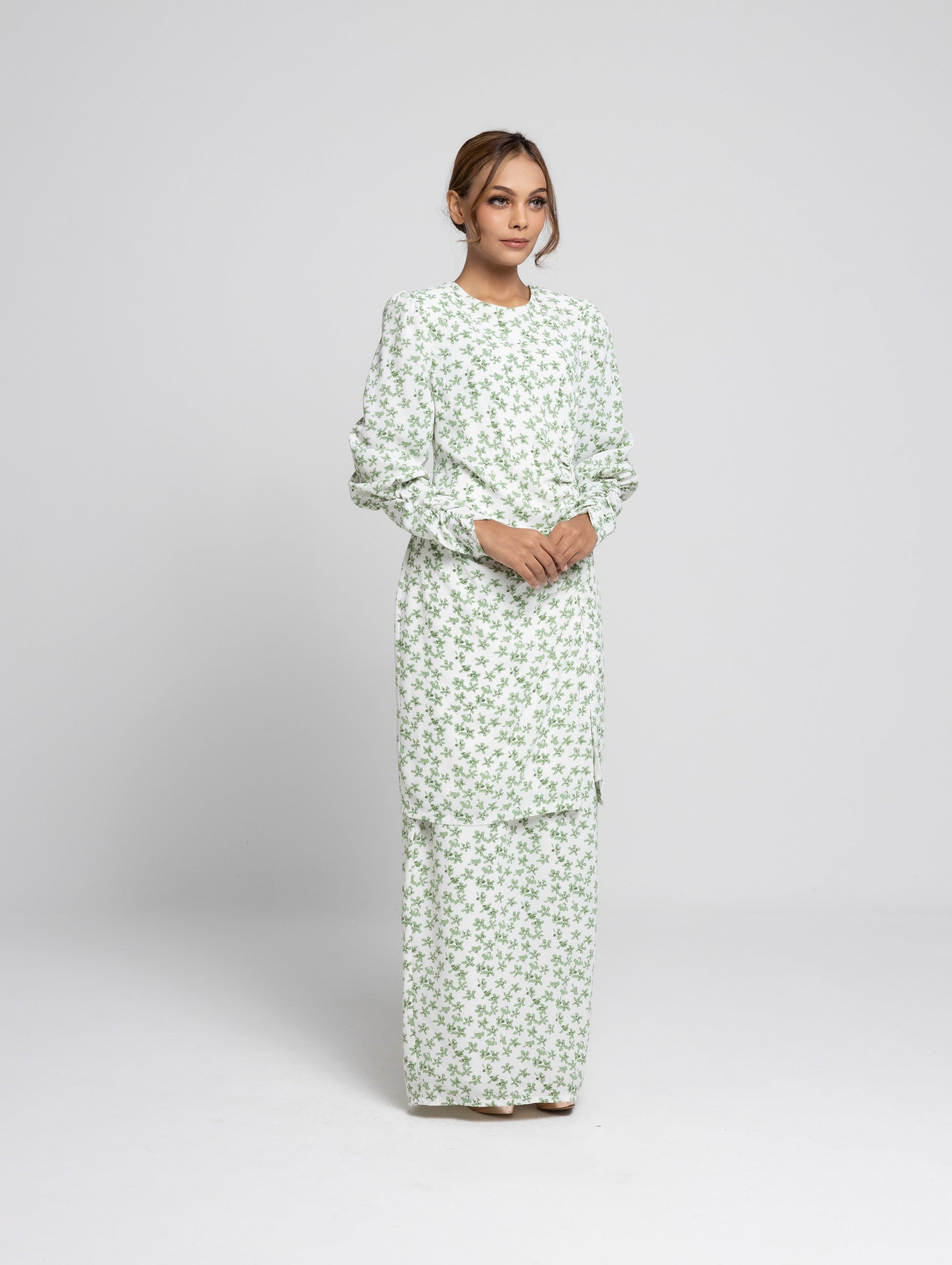 Daisy Puff Sleeves Kurung Modern - Green EMANUEL FEMME
