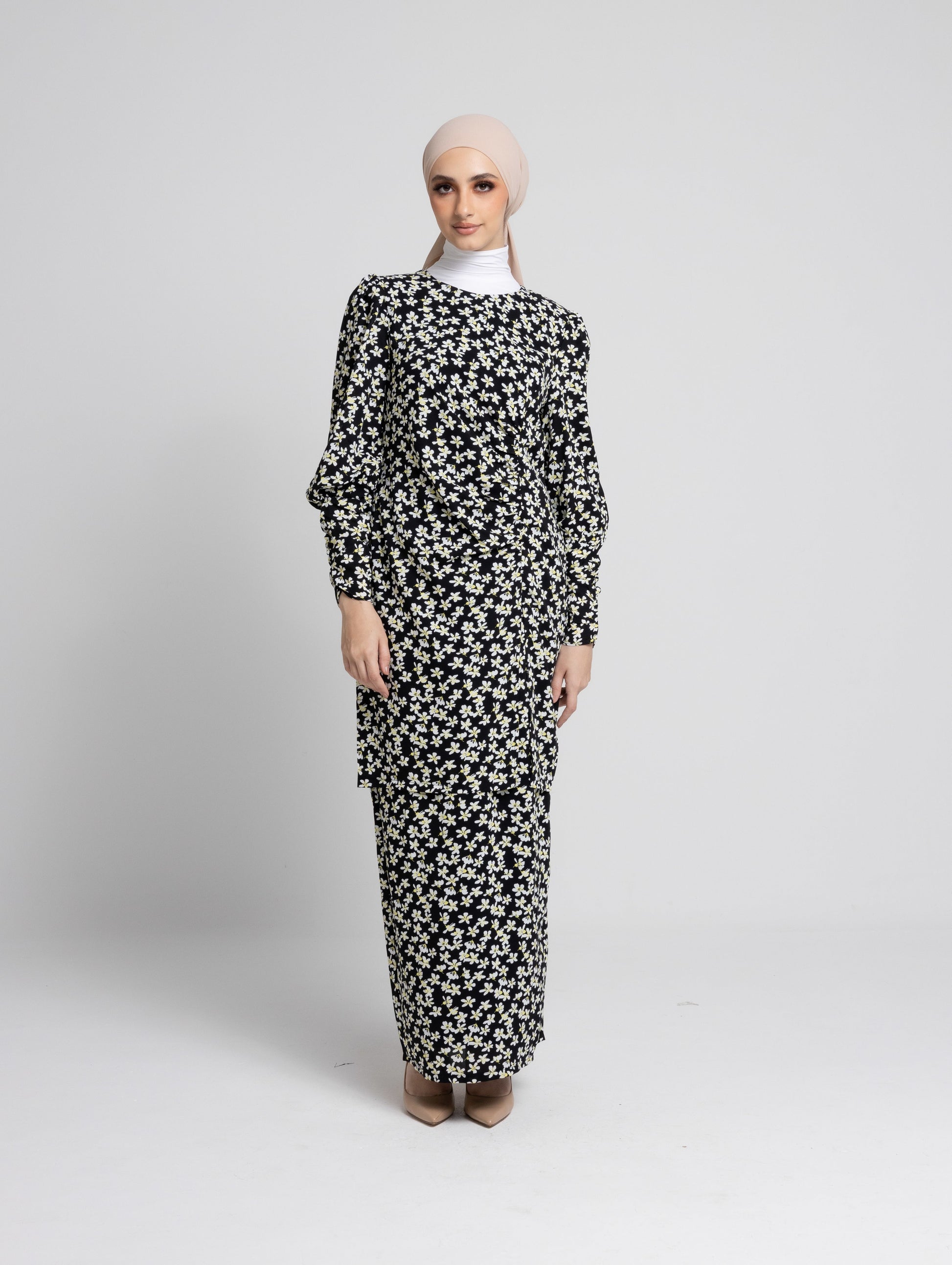Daisy Puff Sleeves Kurung Modern - Black EMANUEL FEMME