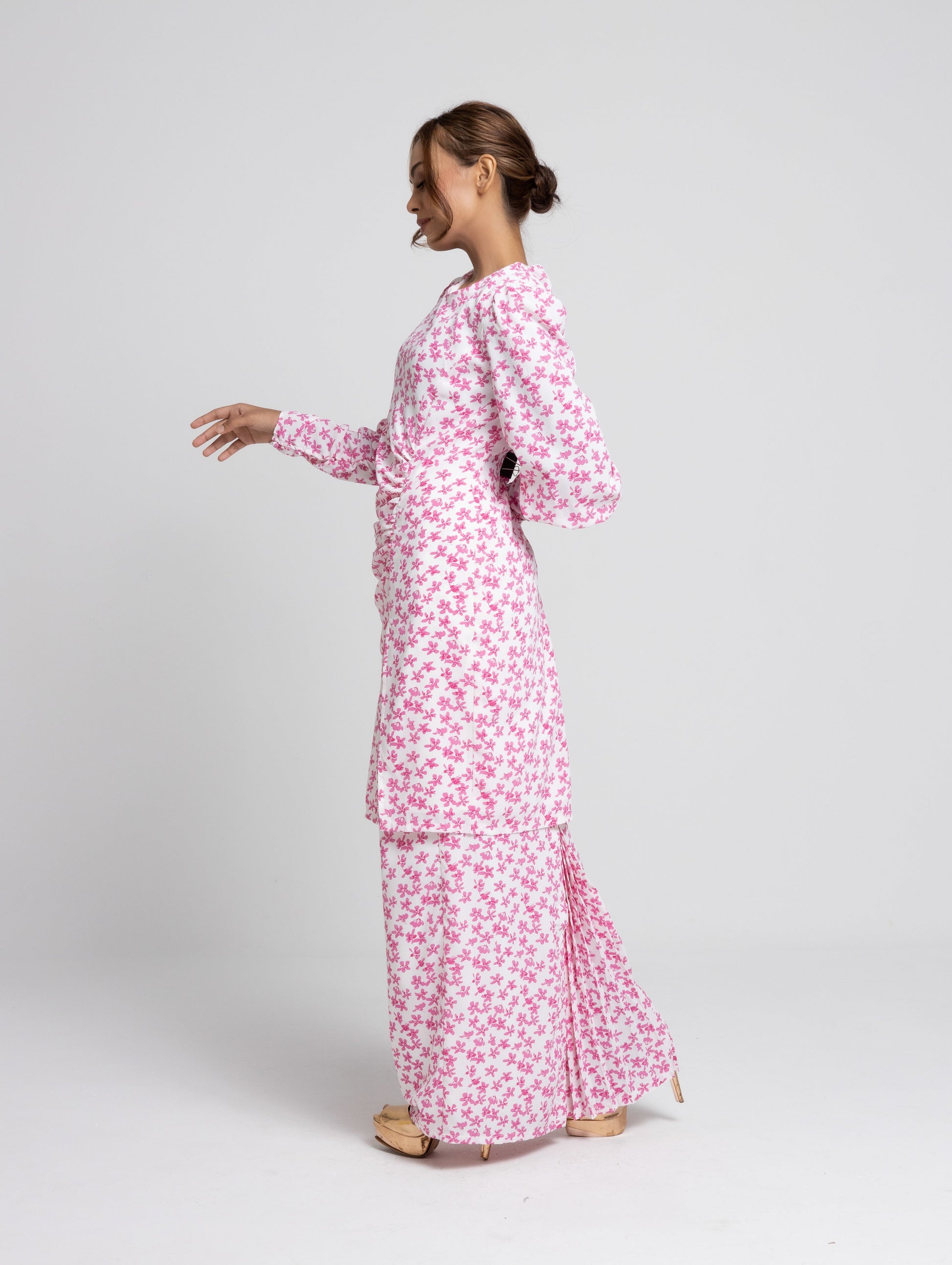 Daisy Puff Sleeves Kurung Modern - Pink EMANUEL FEMME